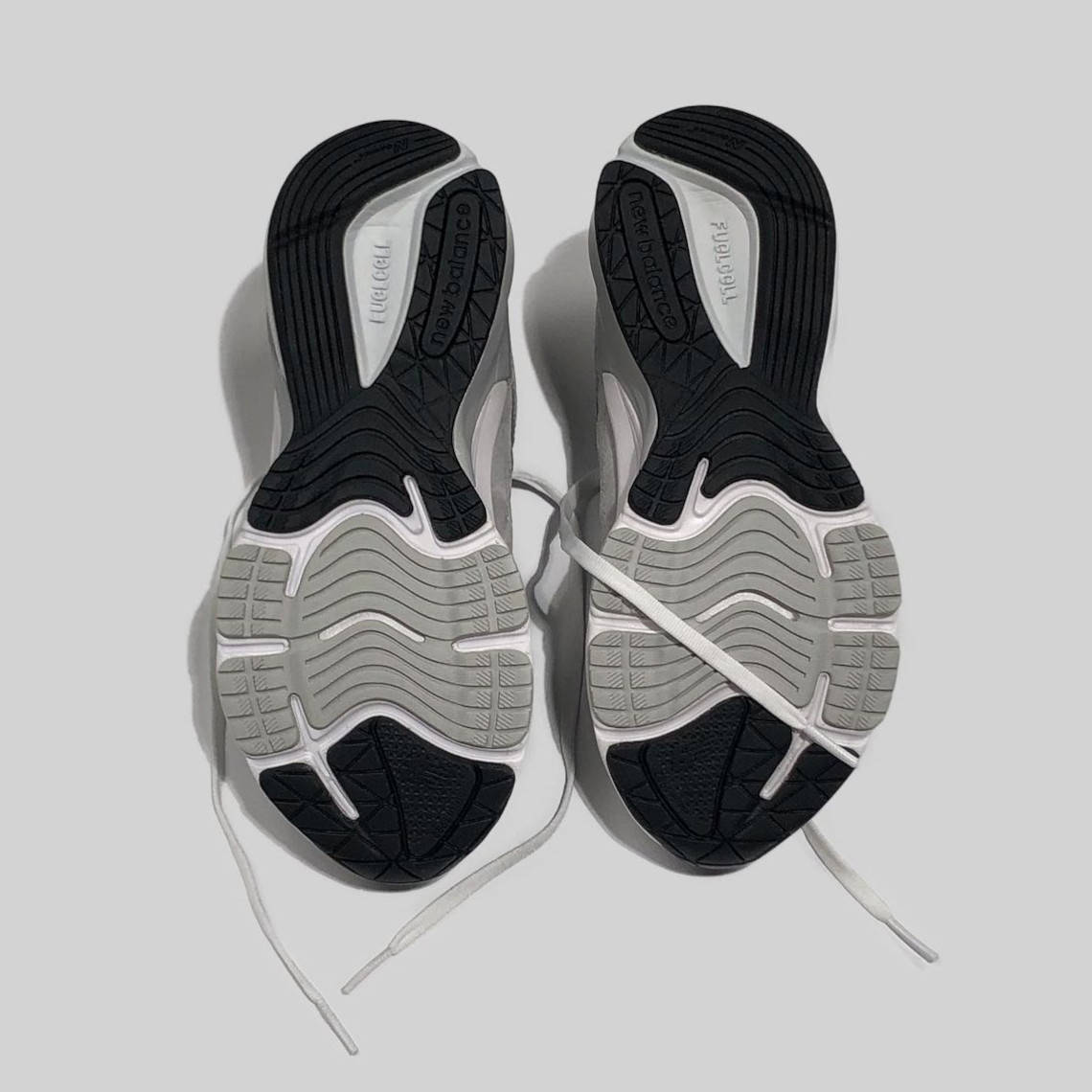 Hình ảnh của giày sneaker New Balance 990v6 Grey dự kiến ra mắt vào 2023 - 8