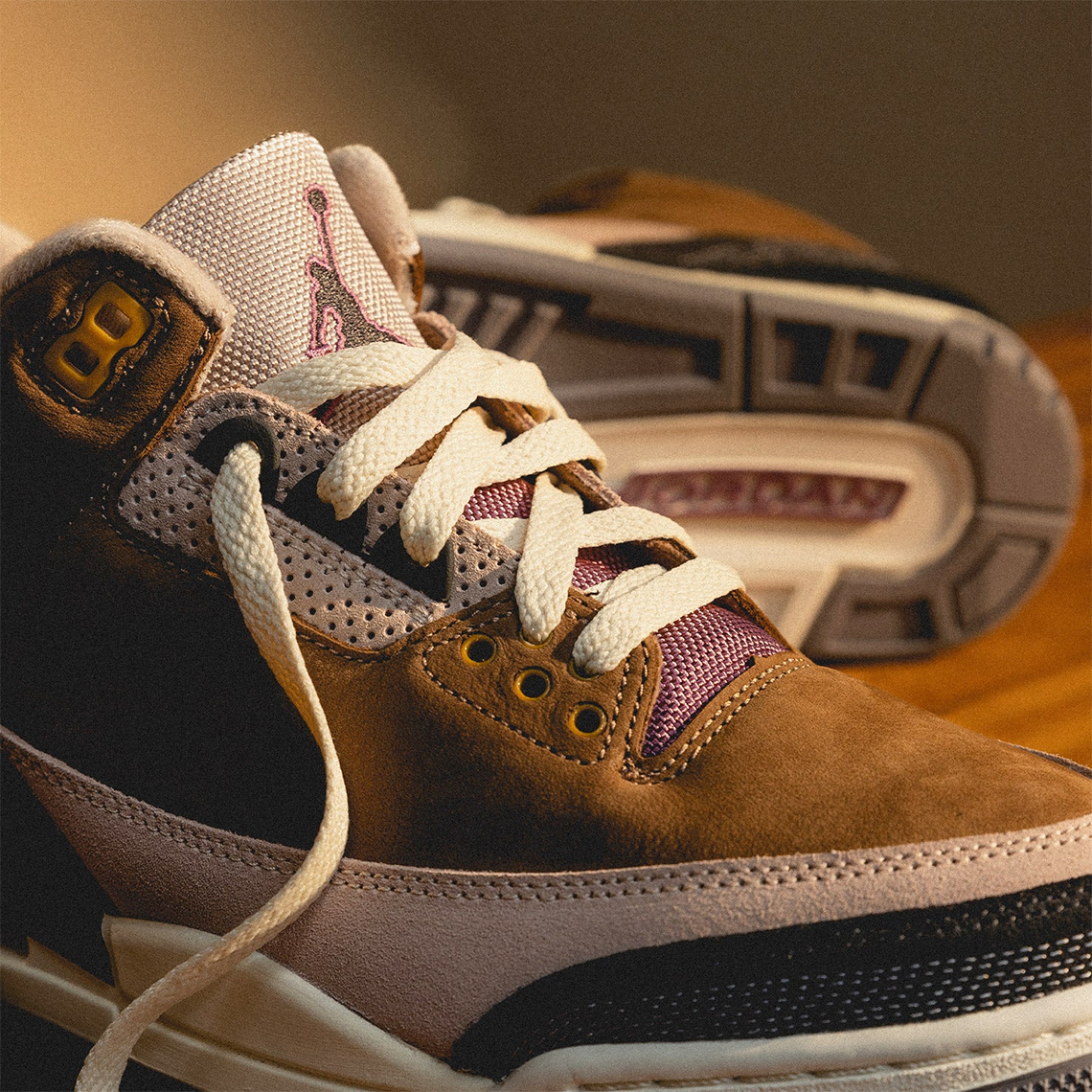Hình ảnh của mẫu giày sneaker Air Jordan 3 Archaeo Brown - 3