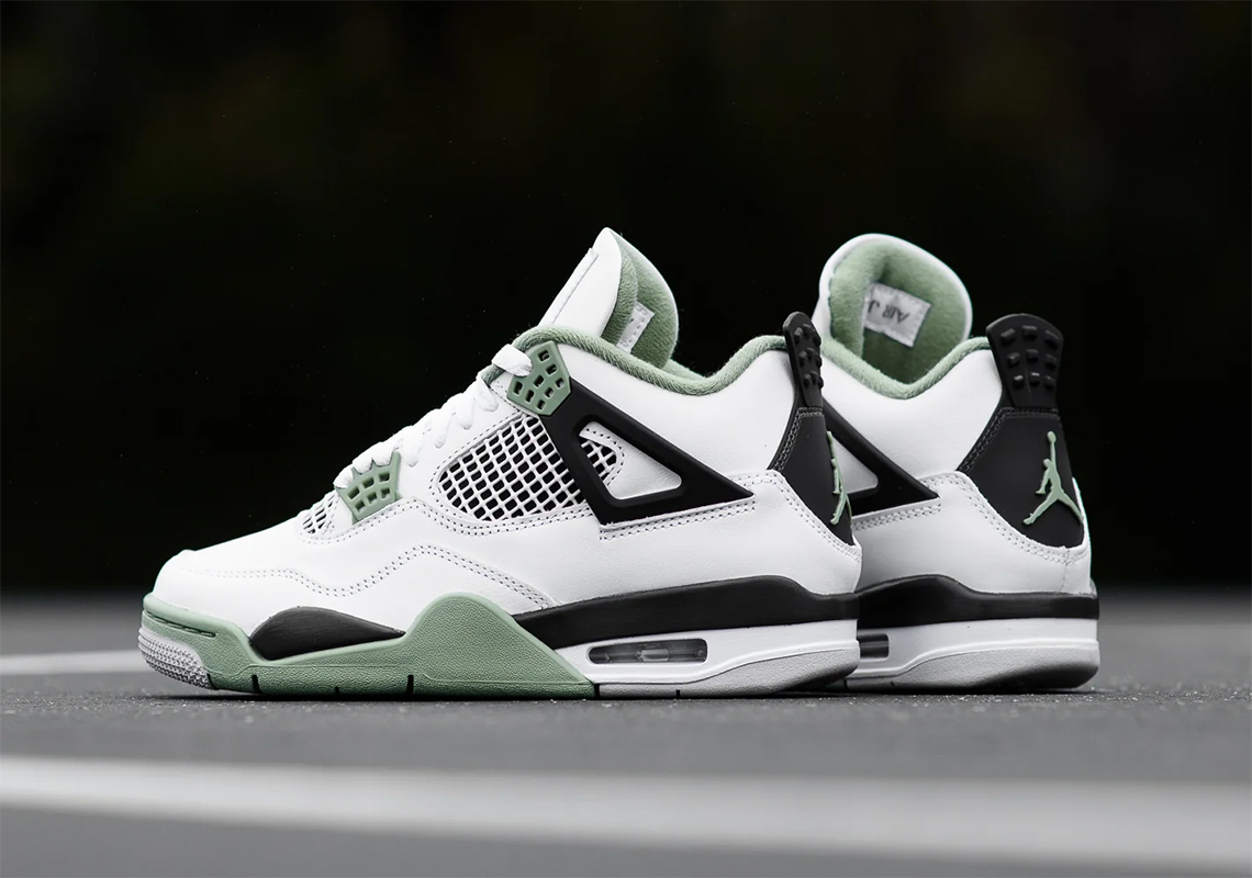 Hình ảnh của mẫu giày sneaker Air Jordan 4 Oil Green - 1