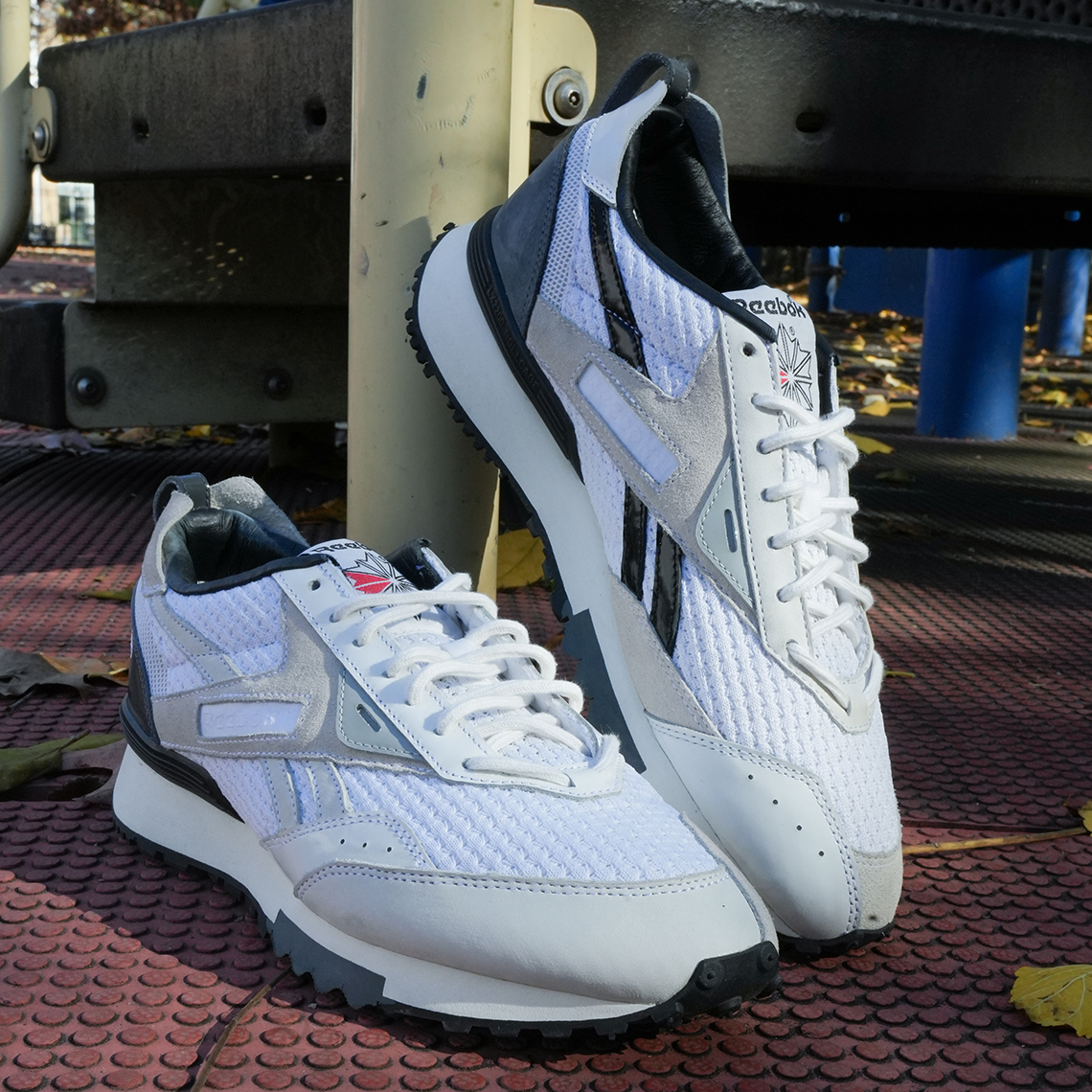 Hình ảnh của mẫu giày sneaker Engineered Garments Reebok LX2200 - 4