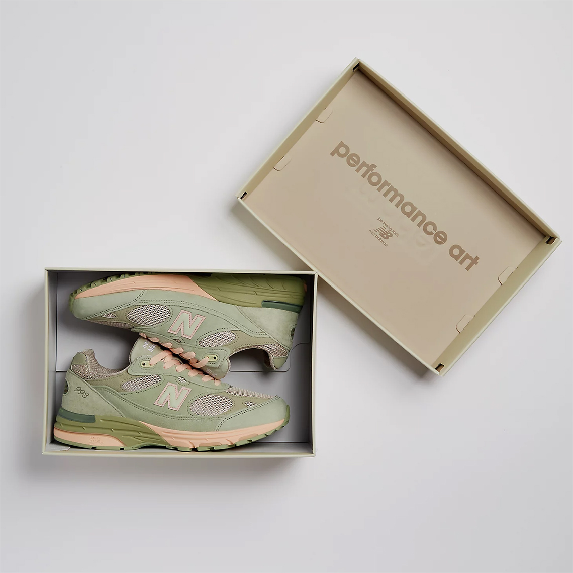 Hình ảnh của mẫu giày sneaker Joe Freshgoods x New Balance 993 Performance Art - 8