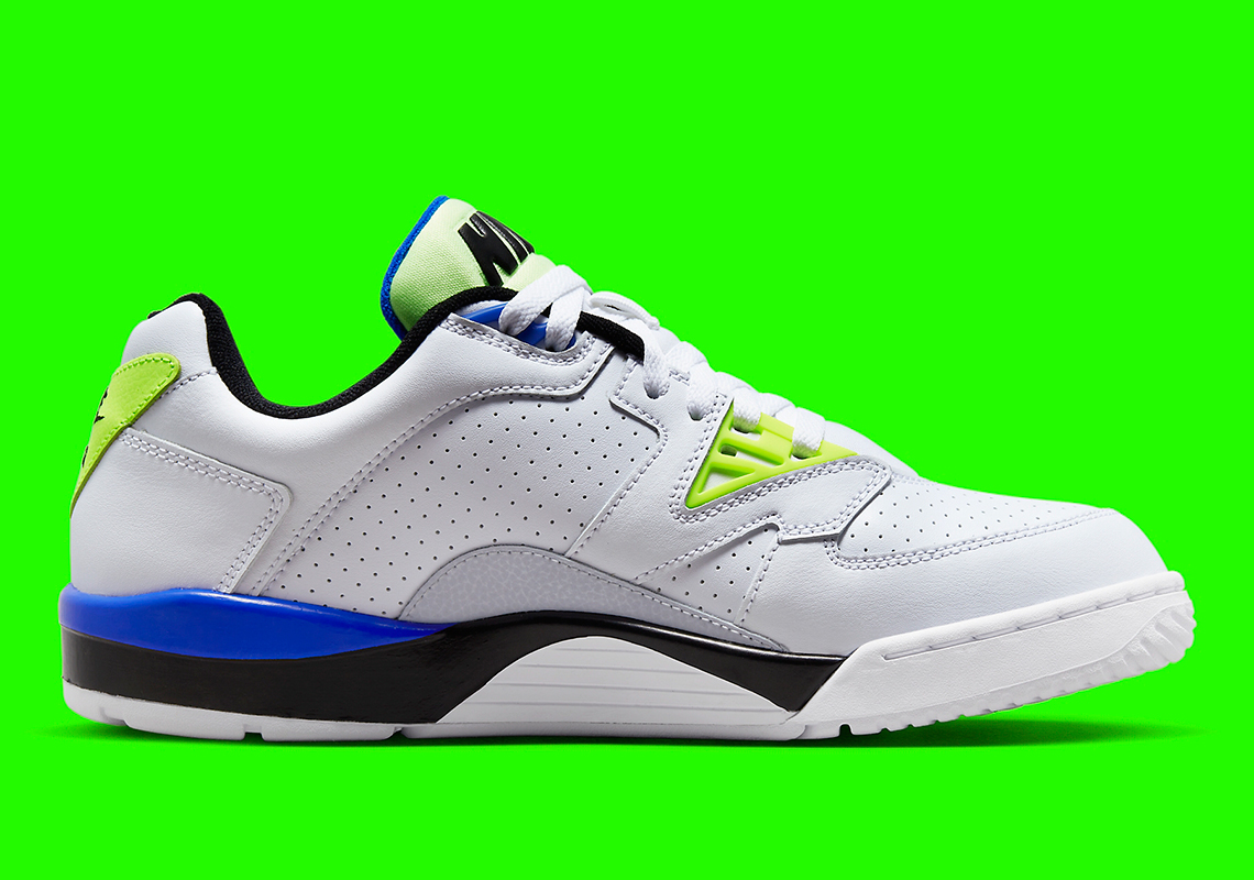 Hình ảnh của mẫu giày sneaker Nike Air Cross Trainer Low White Black Volt Royal - 3