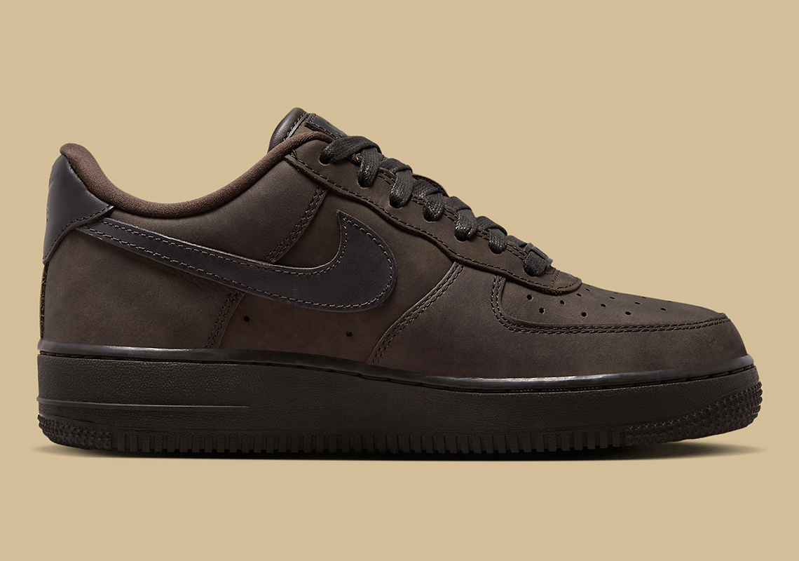 Hình ảnh của Nike Air Force 1 Low với màu Sô cô la nâu - 3