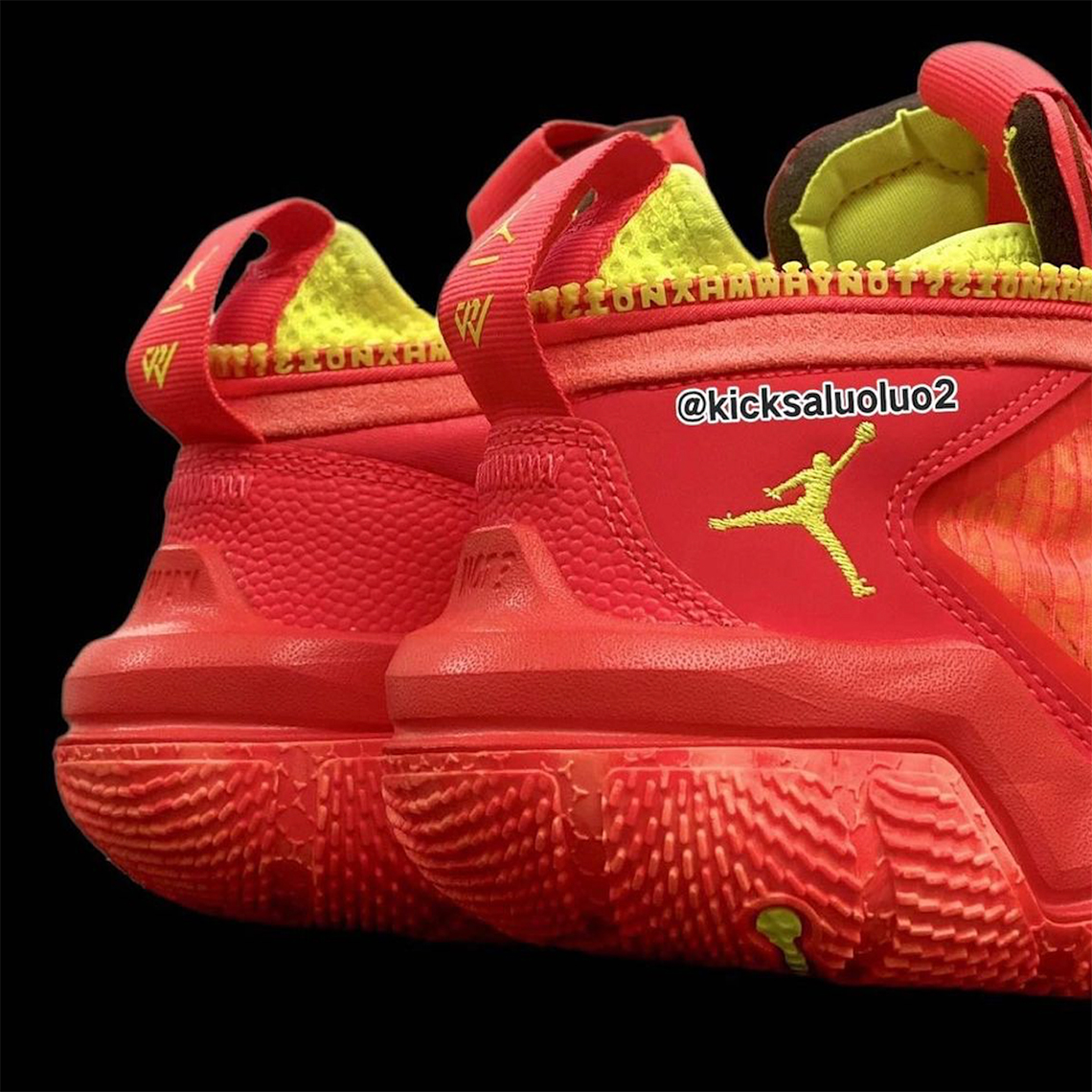 Hình ảnh đầu tiên của Russell Westbrook Jordan Why Not? 0.6 Red/Yellow - 6