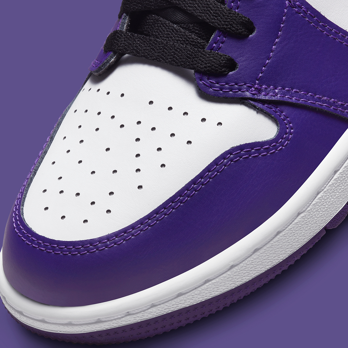Hình ảnh mẫu giày sneaker Air Jordan 1 Low Golf  màu Court Purple - 7