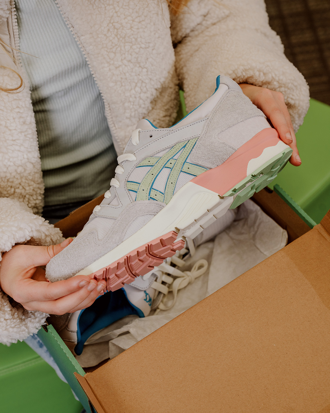 Hình ảnh mới nhất của ASICS x Charlotte Lab School “Eternal Summer” - 8