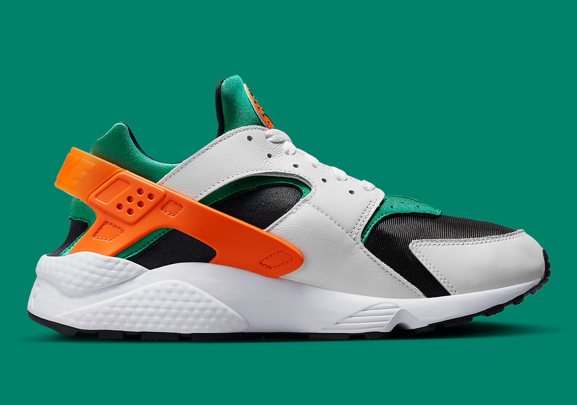 Hình ảnh mới nhất của đôi giày Nike Air Huarache Miami Hurricanes - 3