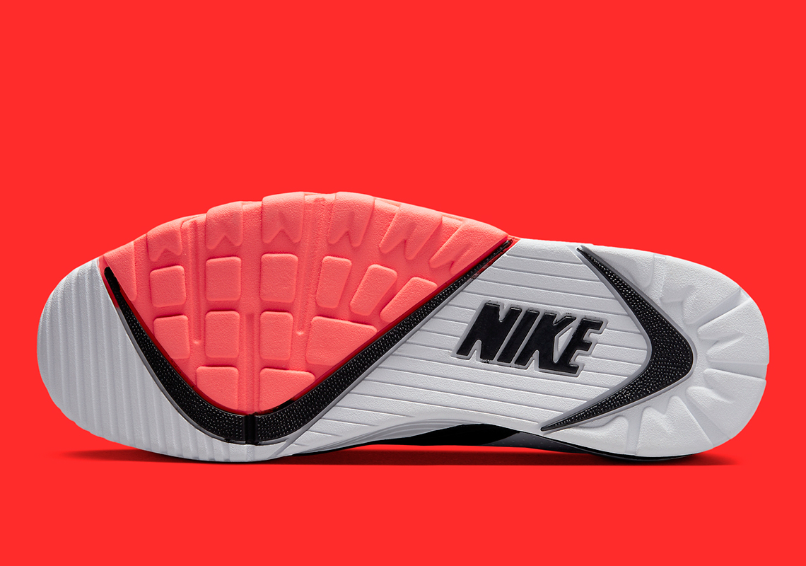 Hình ảnh mới nhất của đôi giày Nike Cross Trainer Low Hot Lava - 6