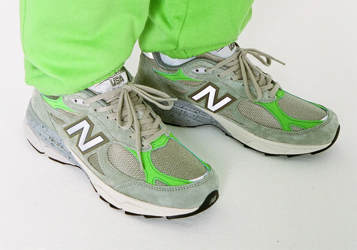Hình ảnh mới nhất của đôi giày Patta X New Balance 990V3 Olive - 1