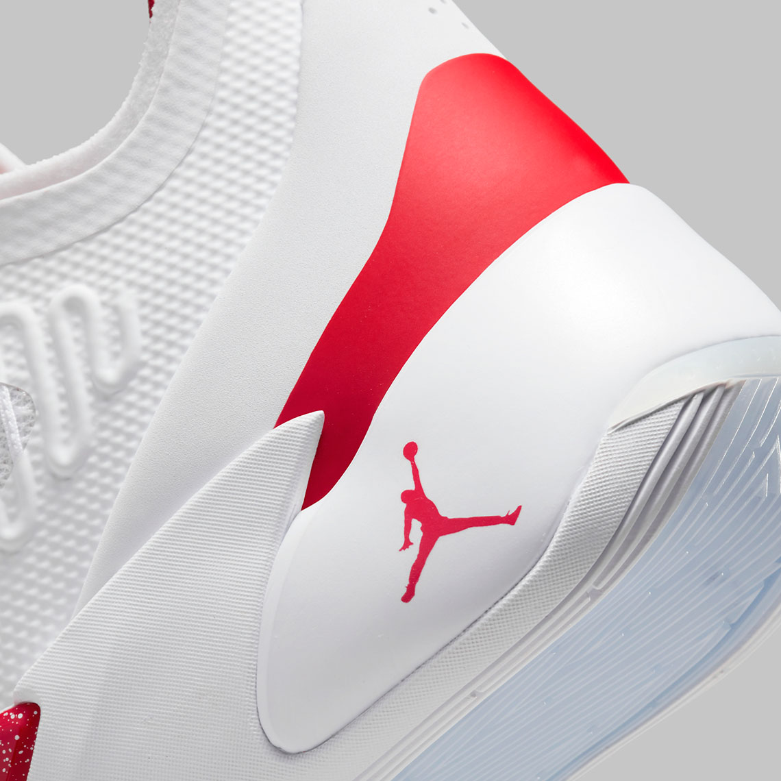 Hình ảnh mới nhất của đôi sneaker Jordan Luka 1 Fire Red - 7