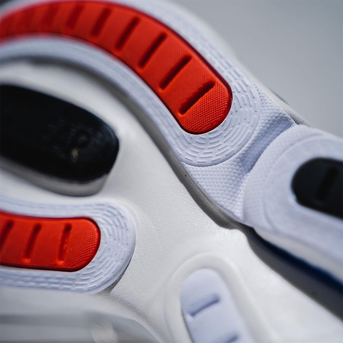 Hình ảnh mới nhất của mẫu giày Adidas AlphaBOOST V1 - 6