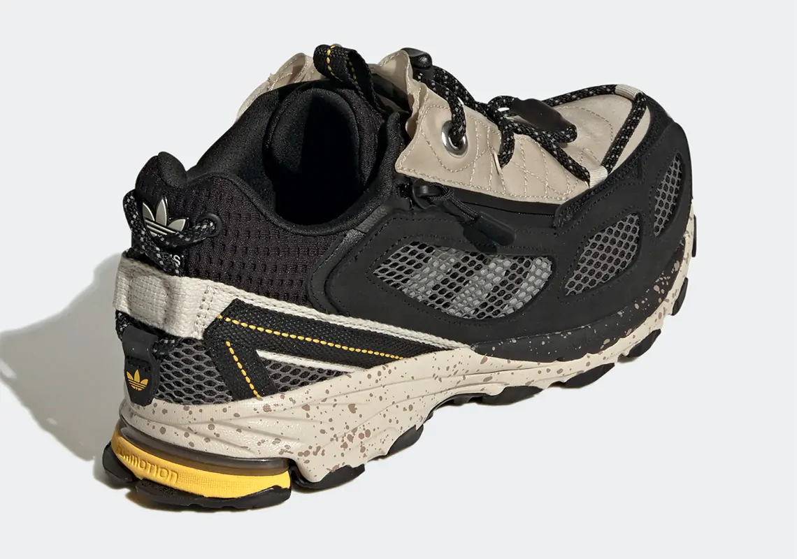 Hình ảnh mới nhất của mẫu giày adidas Shadowturf Core Black Silver Metallic Silver Bliss - 4