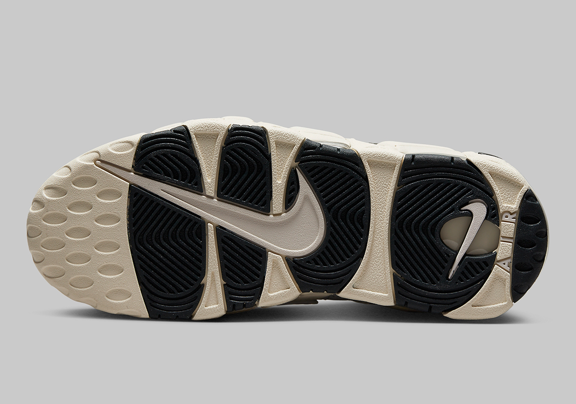 Hình ảnh mới nhất của mẫu giày Nike Air More Uptempo Night Forest trắng chữ đen - 6