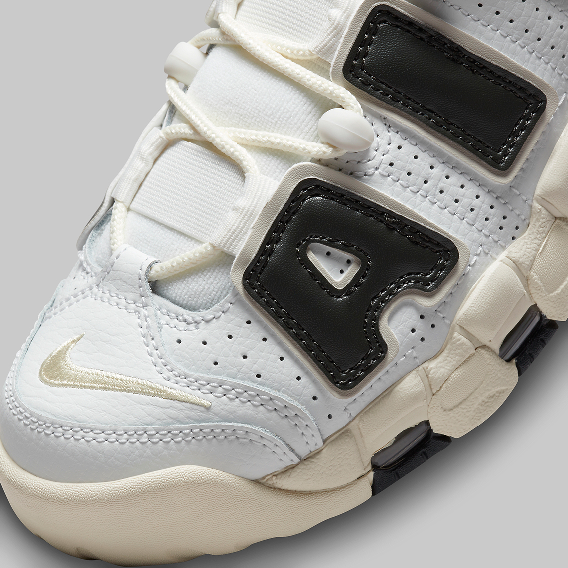 Hình ảnh mới nhất của mẫu giày Nike Air More Uptempo Night Forest trắng chữ đen - 7