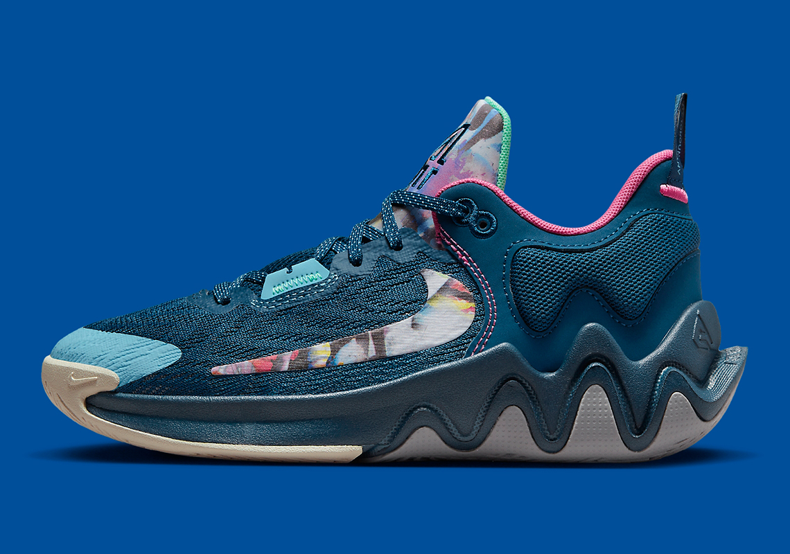 Hình ảnh mới nhất của mẫu giày sneaker Nike Giannis Immortality 2 Floral - 2