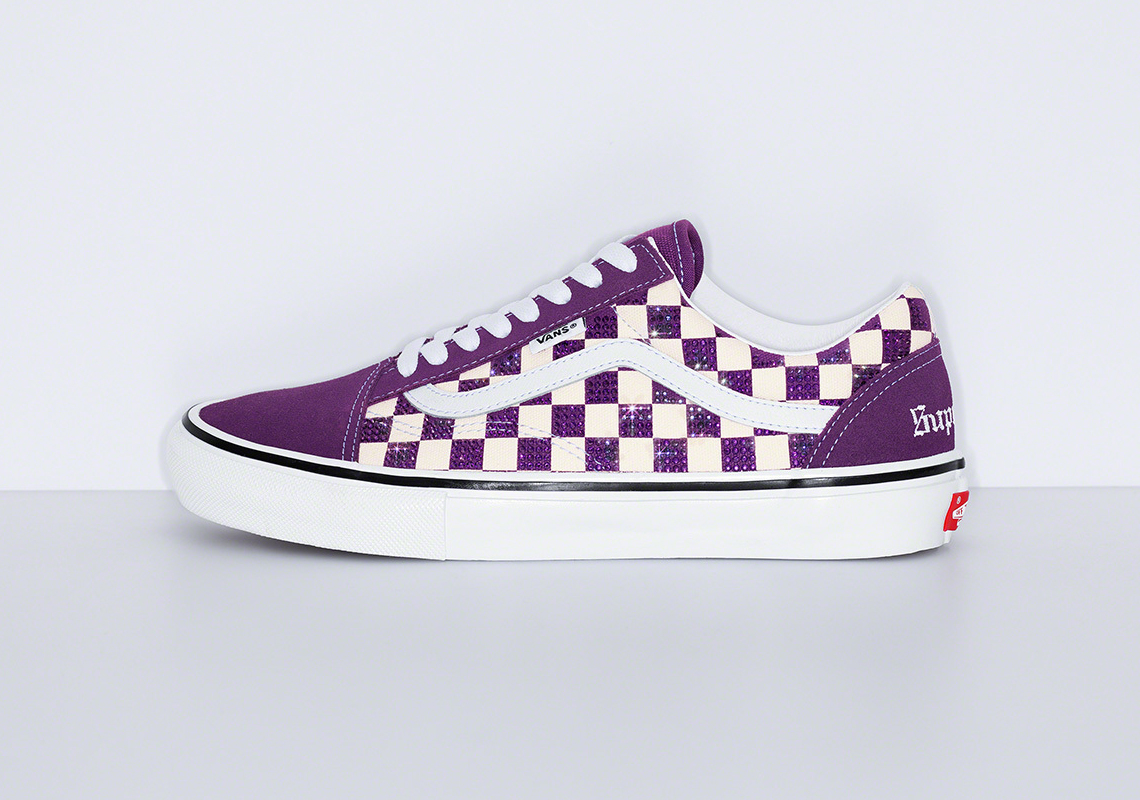 Hình ảnh mới nhất của mẫu giày Supreme Swarovski Vans Old Skool - 3