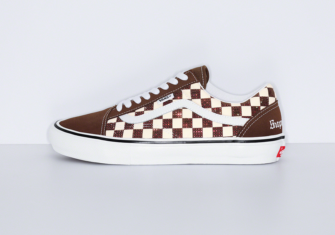 Hình ảnh mới nhất của mẫu giày Supreme Swarovski Vans Old Skool - 9