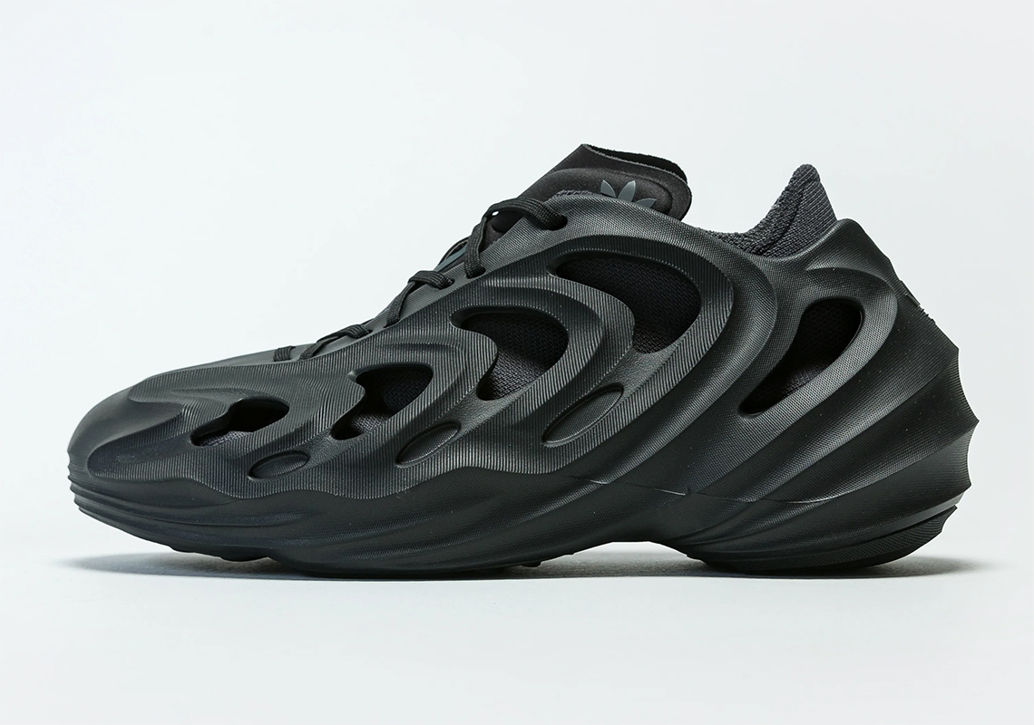 Hình ảnh mới nhất của mẫu sneaker Adidas adiFOM Q - 1