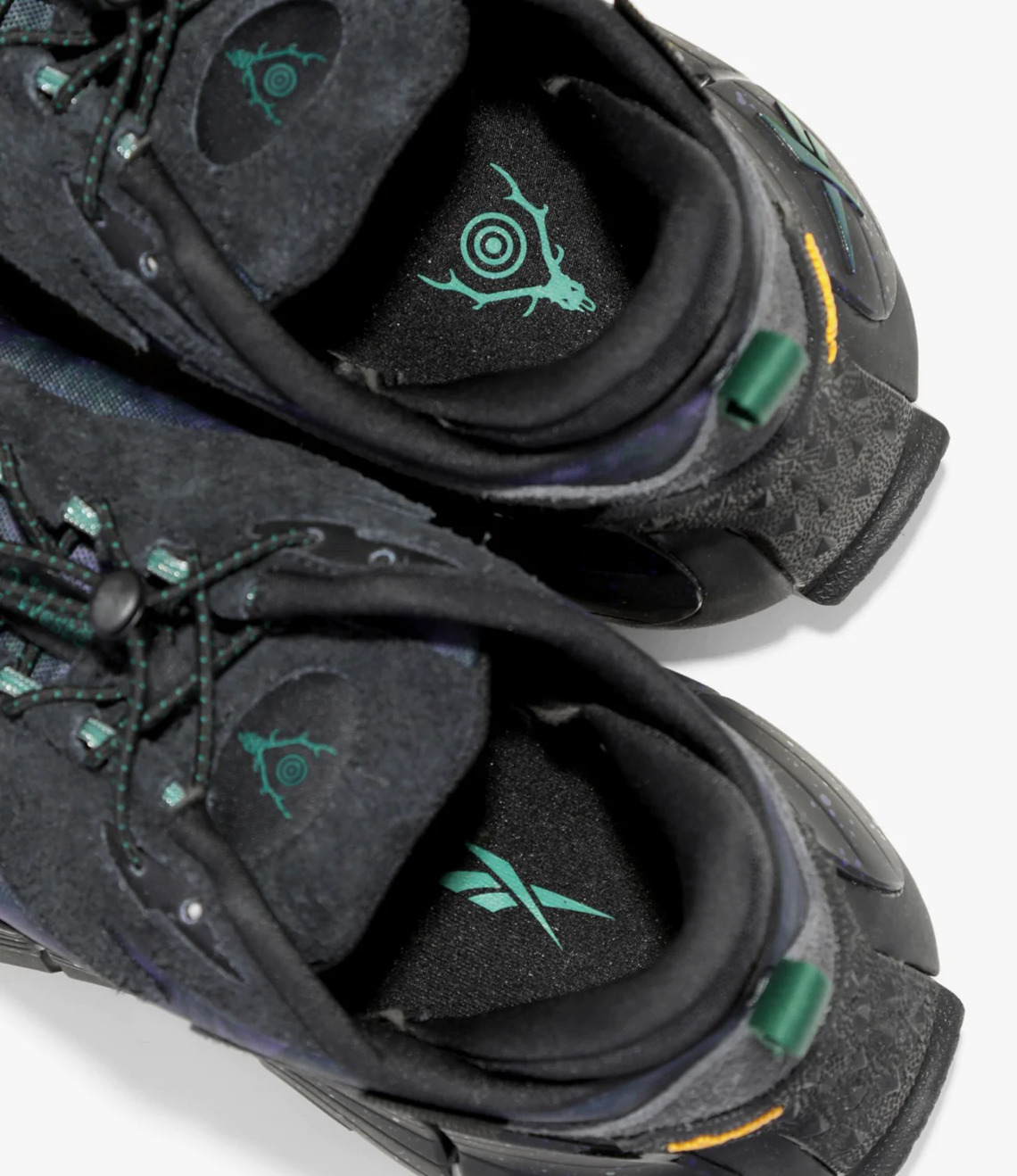 Hình ảnh mới nhất của mẫu sneaker South2 West8 x Reebok Zig Kinetica Edge 25 - 6