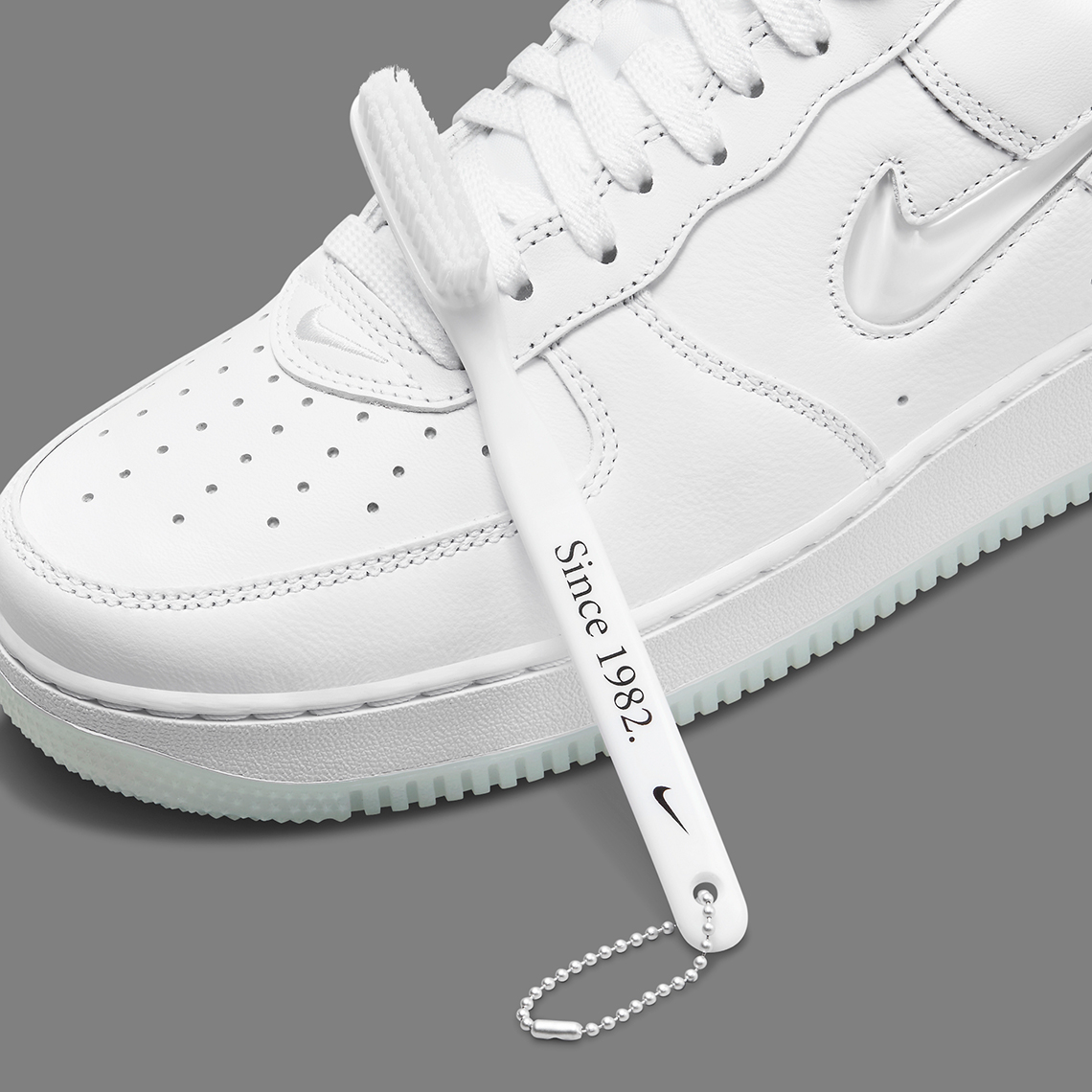 Hình ảnh mới nhất của Nike Air Force 1 Low trắng - 8