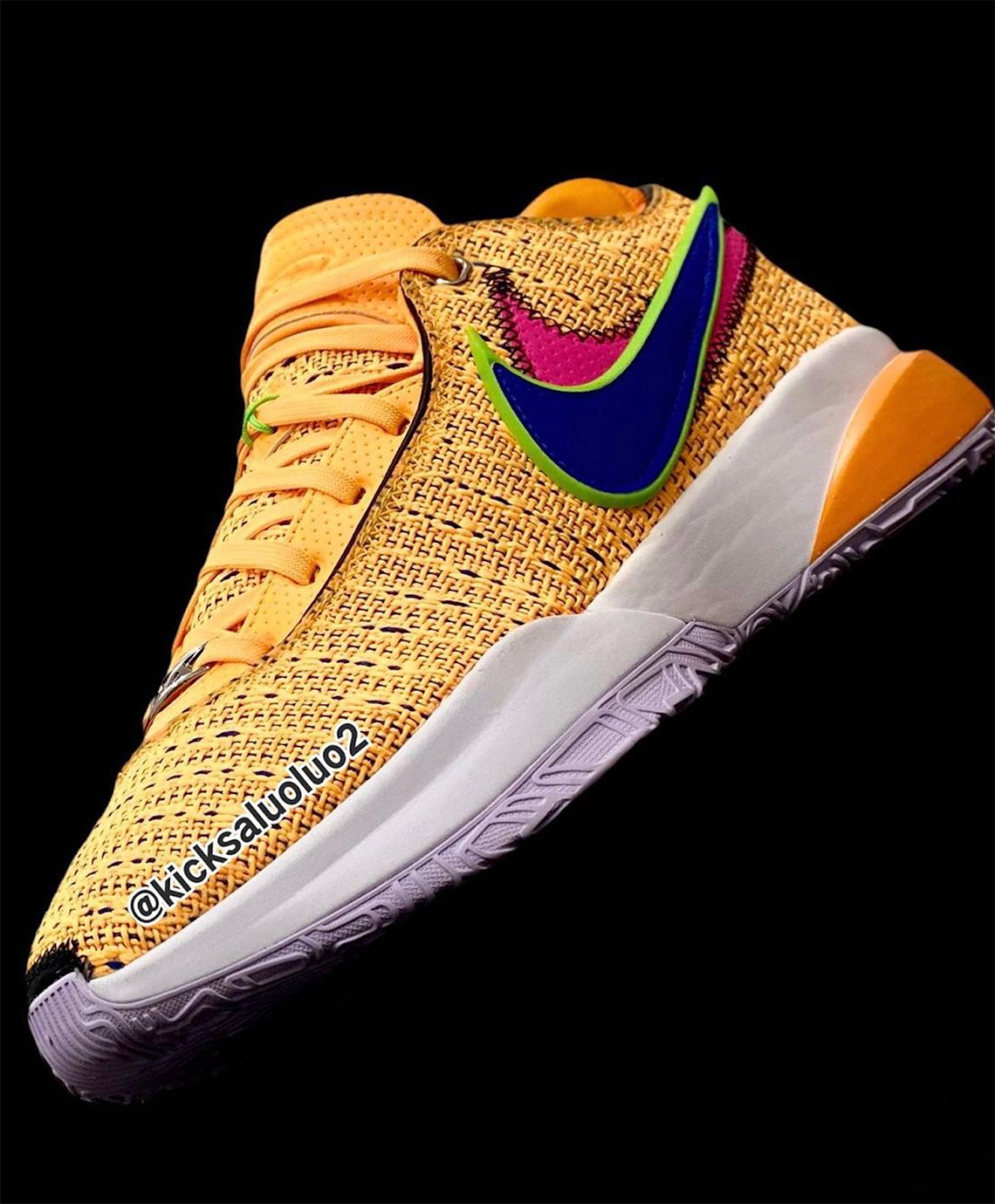Hình ảnh mới nhất của Nike LeBron 20 Laser Orange - 4