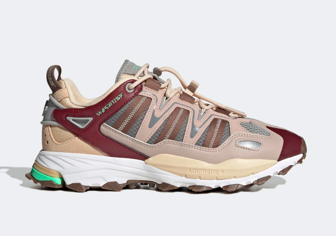 Hình ảnh mới nhất Hyperturf Adventure Sand Strata của adidas - 2