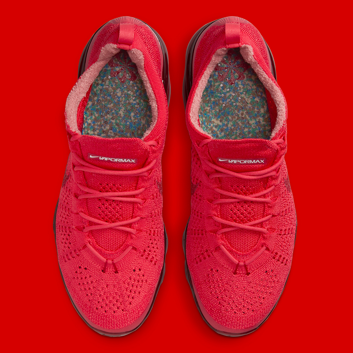 Hòa mình vào màu sắc: Nike Vapormax Flyknit 2023 'Triple Red' sẽ làm chao đảo mùa hè - 4