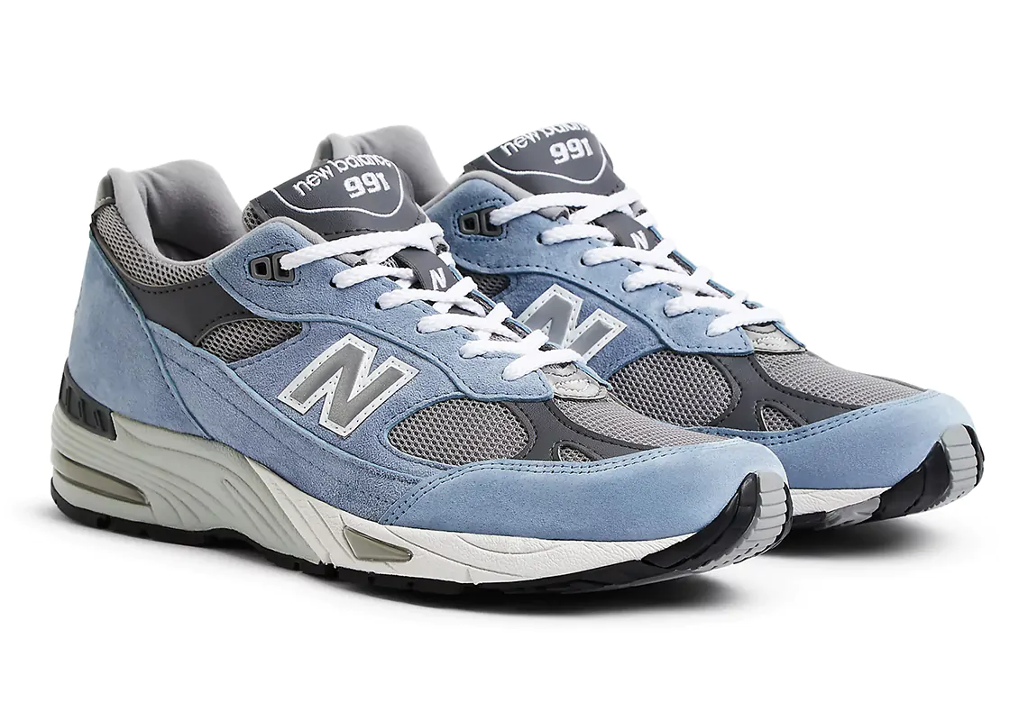 "Iced Blue" chinh phục giày New Balance 991 Made In UK