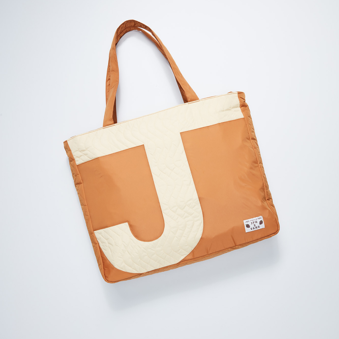 Joe Freshgoods và Vault by Vans chào đón mùa đông với bộ sưu tập Chocolate Valley Resort - 14