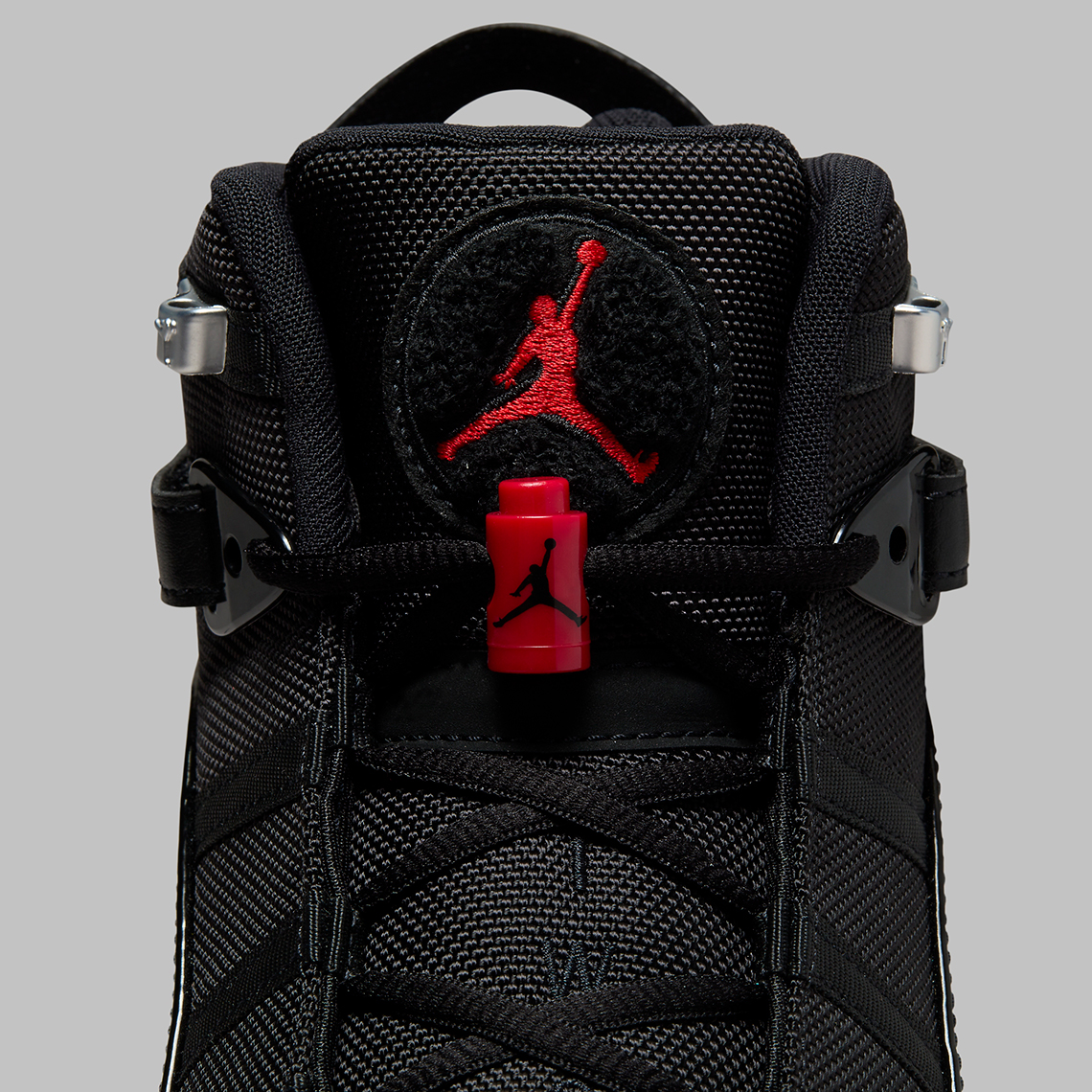 Jordan 6 Rings Black/Cement Grey/University Red/White: Sự Kết Hợp Độc Đáo của Jordan Legacy - 9