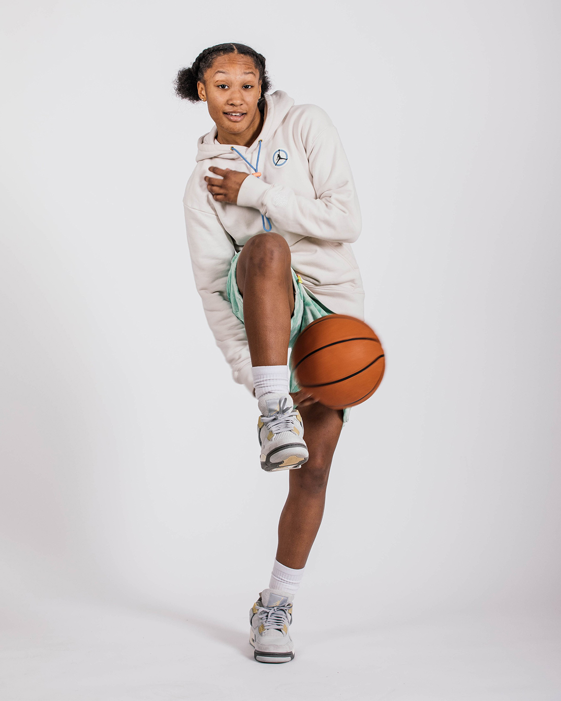 Jordan Brand ký hợp đồng NIL với Kiyomi McMiller, cầu thủ 5 sao tại vị trí Point Guard - 4