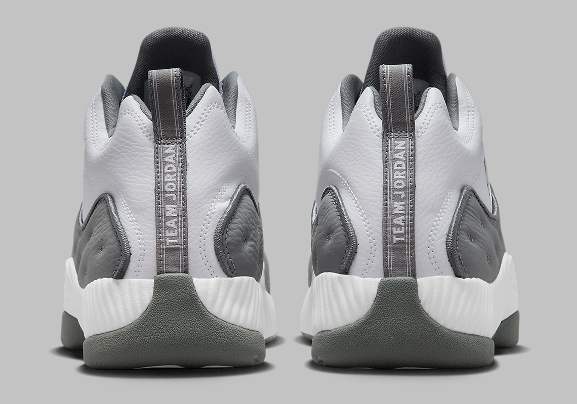 Jordan Jumpman Team II 'Cool Grey' - Màu xám lạnh lùng trên đôi giày hybrid - 4
