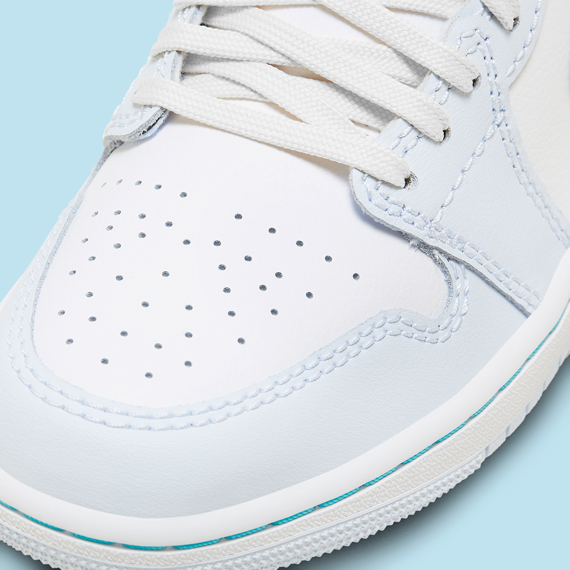 Jordan Legacy 312 White/Arctic Blue: Phối màu độc đáo dành cho mùa đông, giá chỉ 100 USD! - 7
