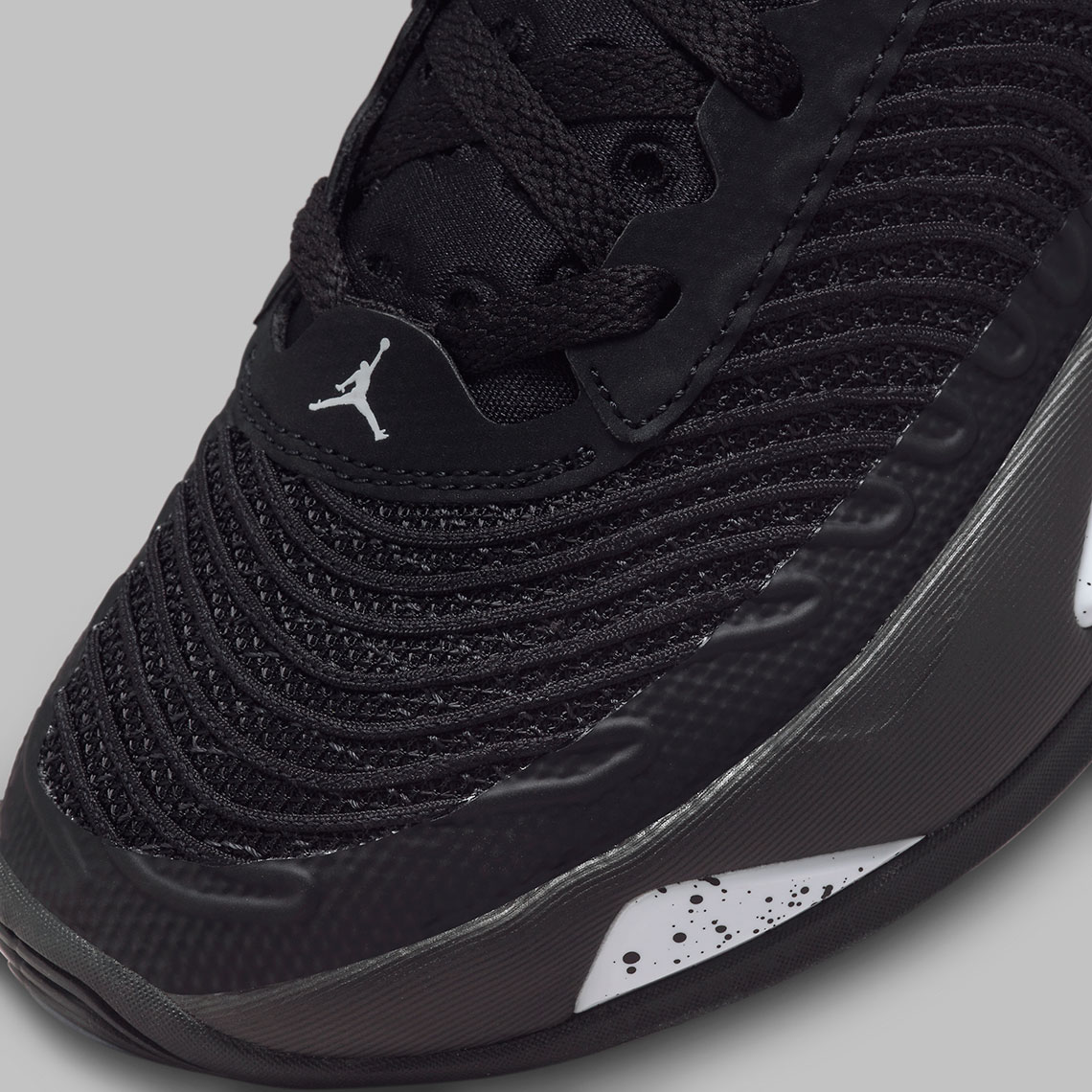 Jordan Luka 1 được nhúng trong hương vị Oreo nổi tiếng - 9