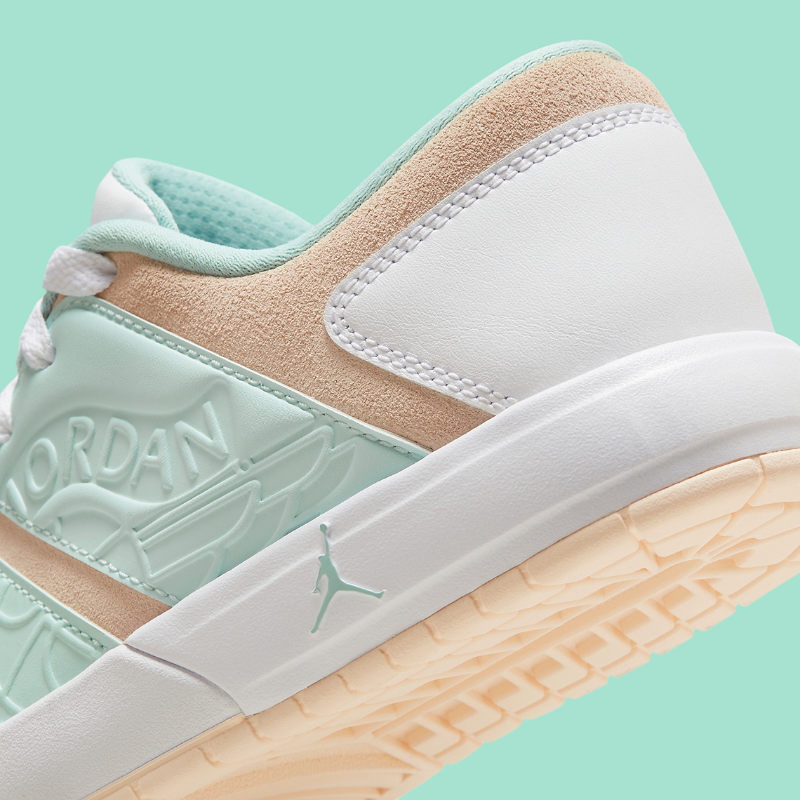 Jordan Nu Retro 1 Mùa lễ Phục Sinh: Màu sắc pastel tươi sáng cho thiết kế thời trang! - 7