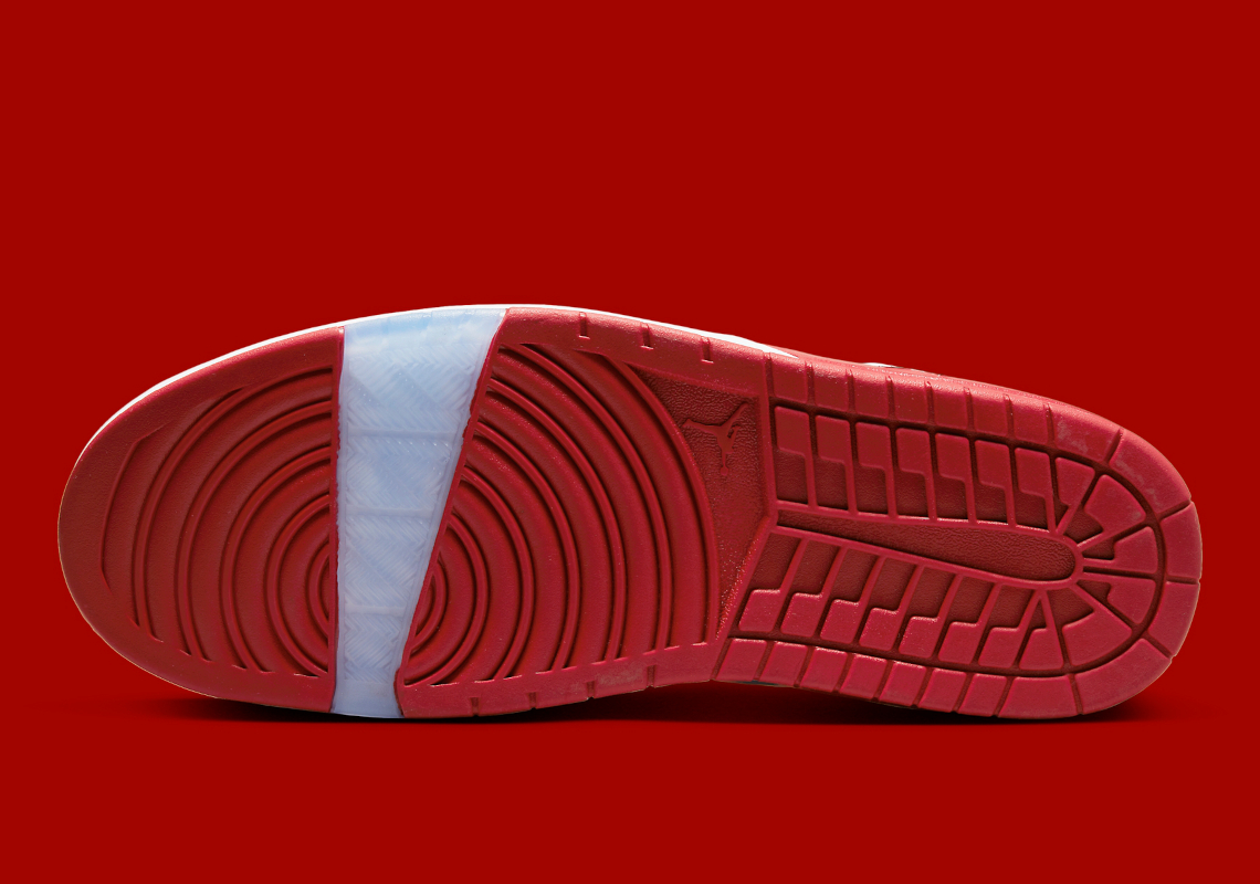 Jordan Nu Retro 1 trở lại với phong cách Chicago - 6