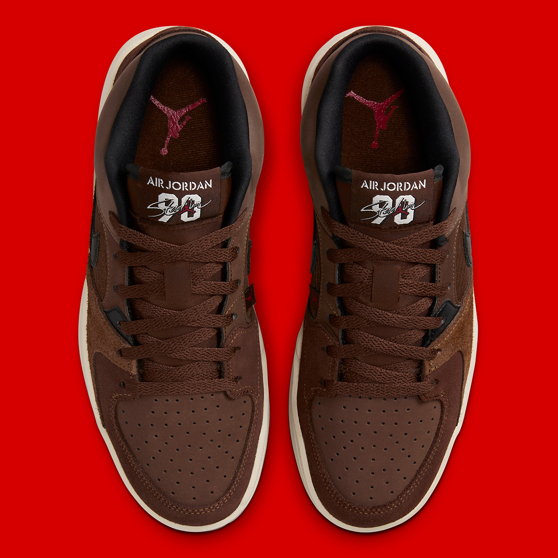 Jordan Stadium 90 'Baroque Brown': Màu nâu đậm tái hiện phong cách hợp tác của Travis Scott - 6