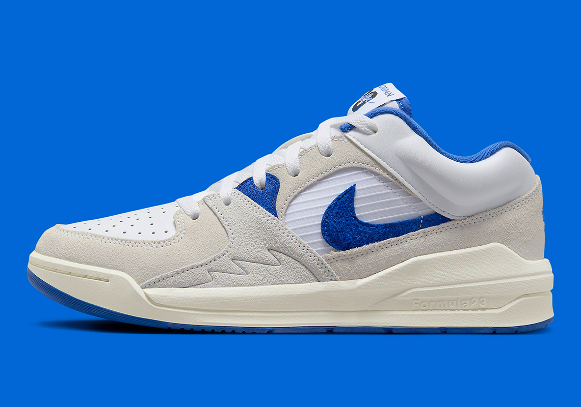 Jordan Stadium 90 Sail/Royal Blue: Sự Kết Hợp Màu Sắc Độc Đáo Cho Thế Giới Sneaker - 2