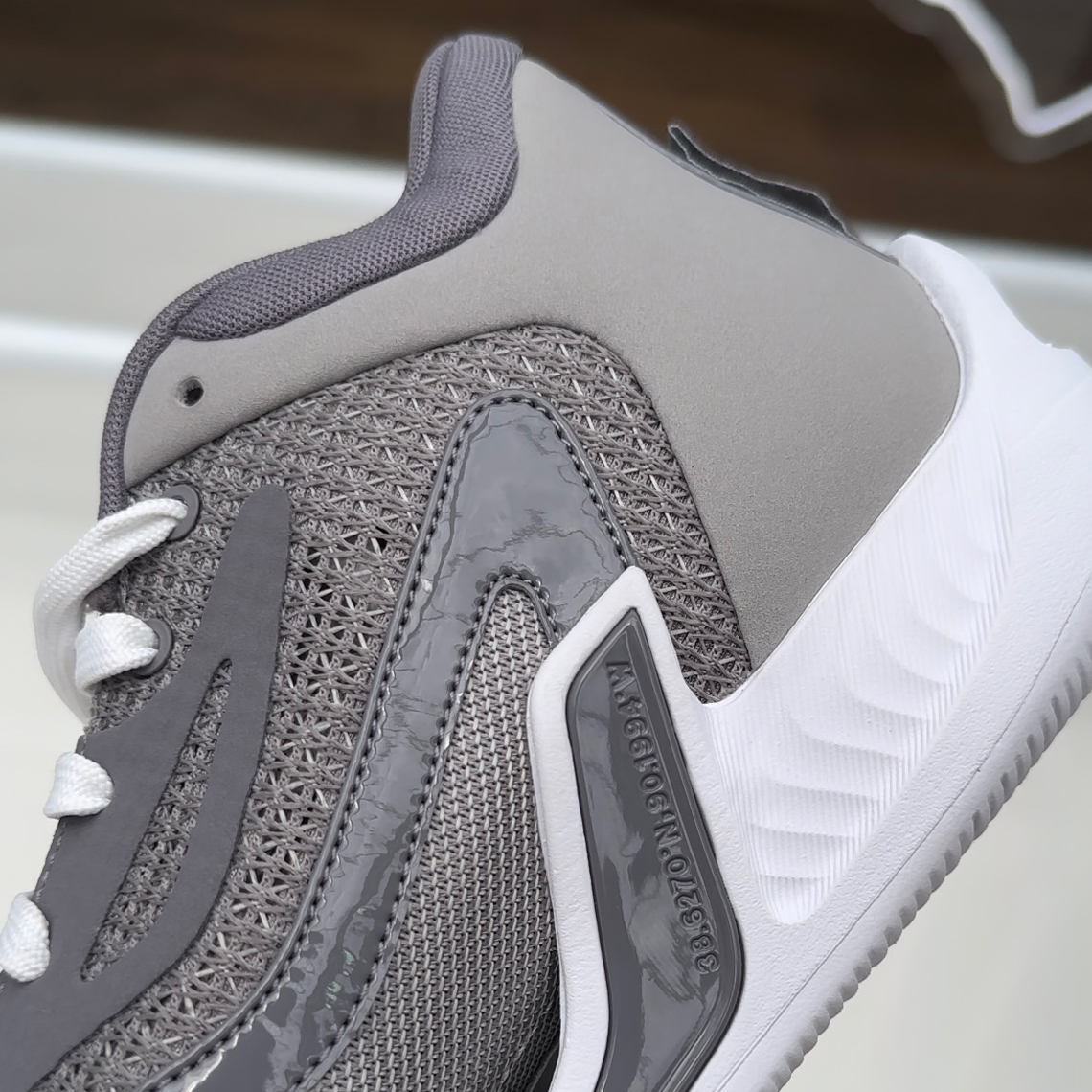 Jordan Tatum 1 Cool Grey: Sự kết hợp đặc biệt từ hình mẫu Air Jordan kinh điển và chất riêng của Jayson Tatum - 4