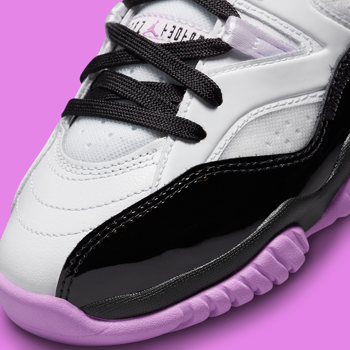 Jordan Two tham gia vào làn sóng điểm nhấn vừa đủ nho - 8