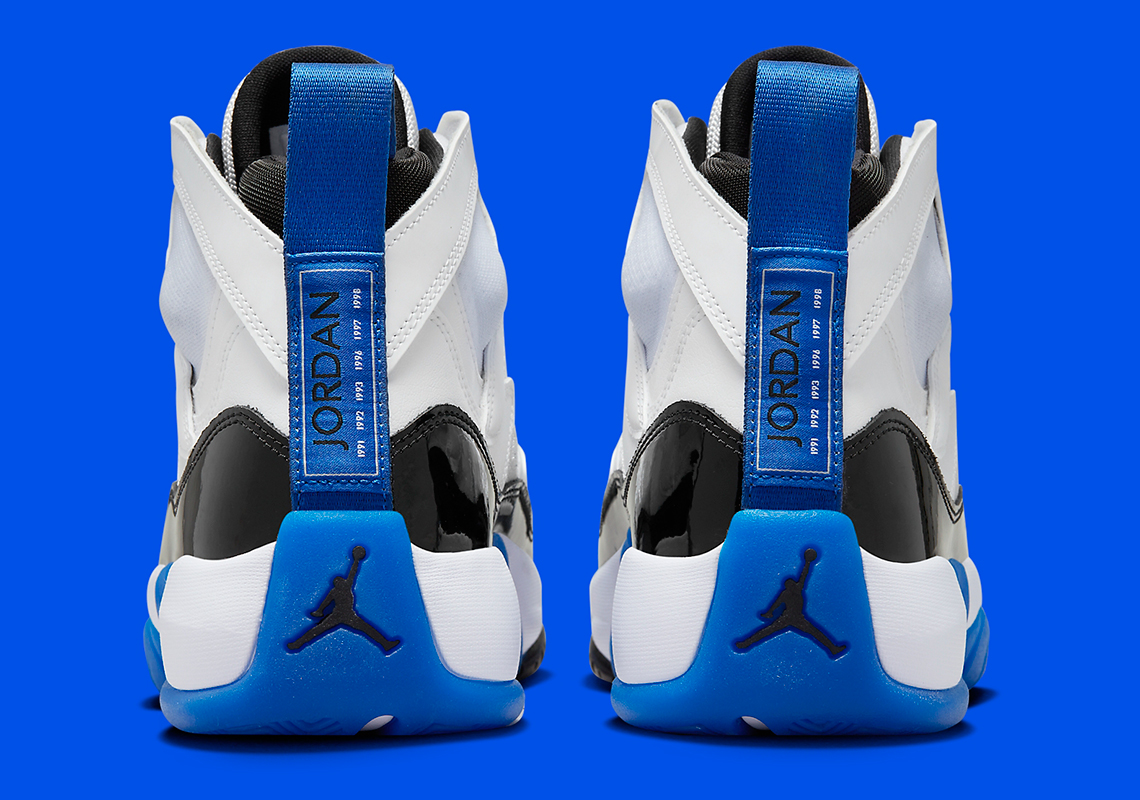 Jordan Two Trey thêm một chút Royal vào màu sắc gợi nhớ đến Concord này - 5