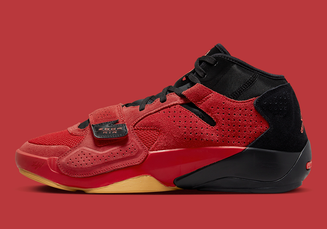 Jordan Zion 2 Red Suede Gum làm từ da lộn màu đỏ và đế cao su - 2