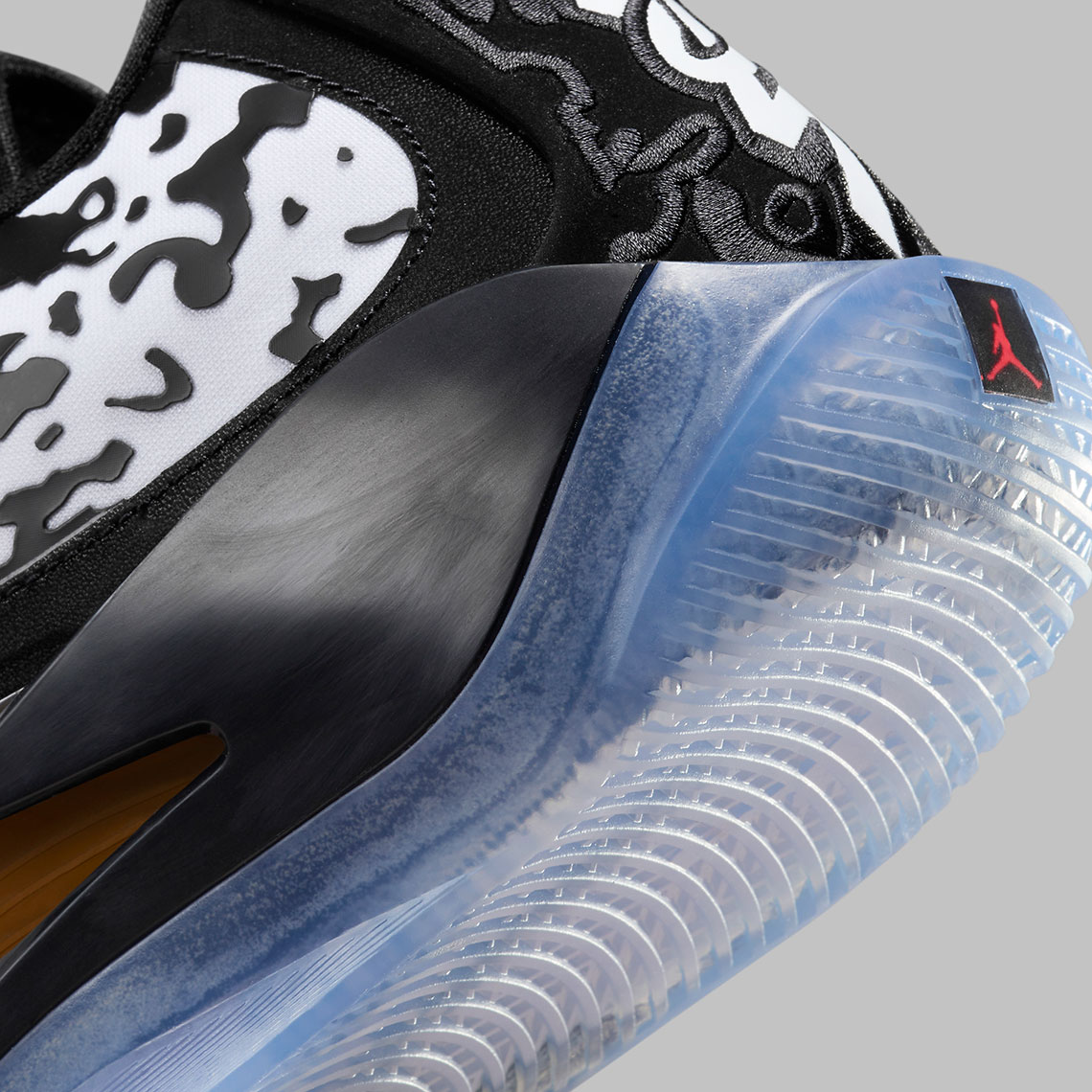 Jordan Zion 3 Black/White: Sự - 11