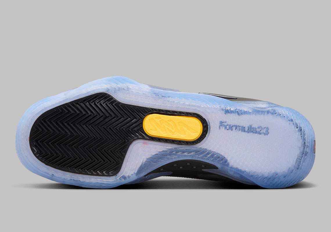 Jordan Zion 3 Black/White: Sự - 6