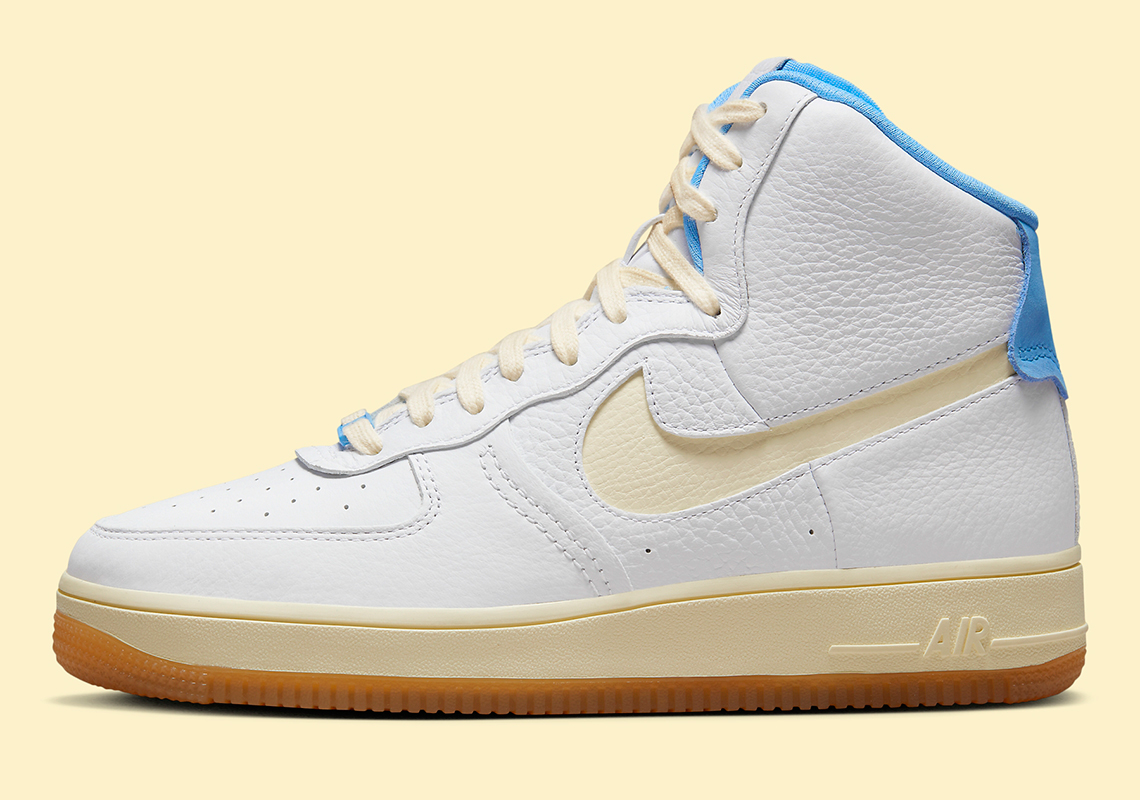 Kiệt tác Nike Air Force 1 với màu University Blue và Sail