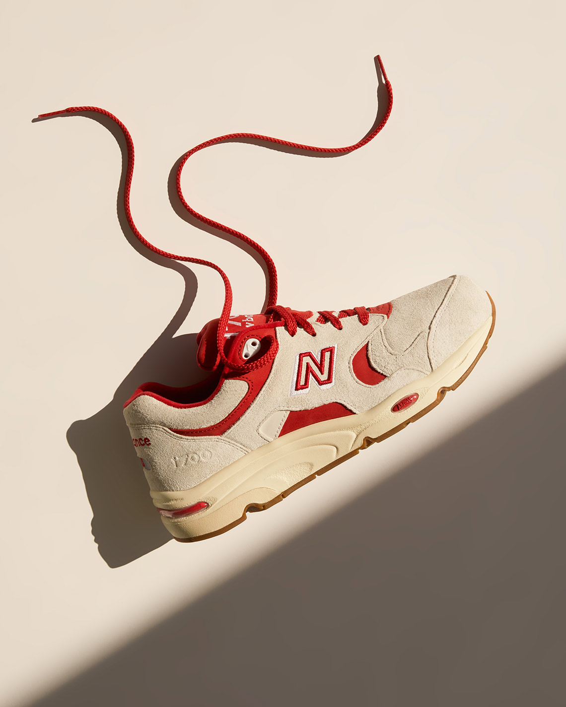 KITH và New Balance 1700: Sự Kết Hợp Độc Đáo Cho Toronto - 9