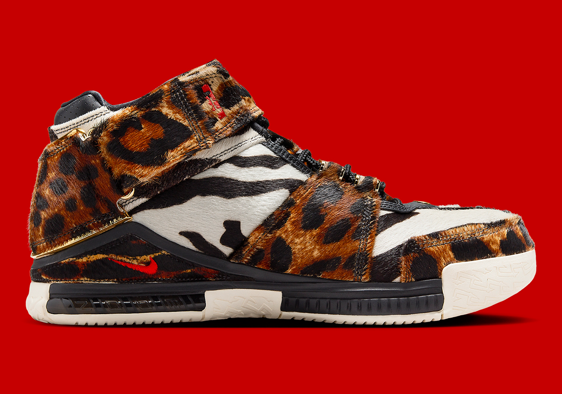 LeBron 2 'Beast': Mẫu Giày Thể Hiện Phong Cách Độc Đáo Sắp Ra Mắt - 11