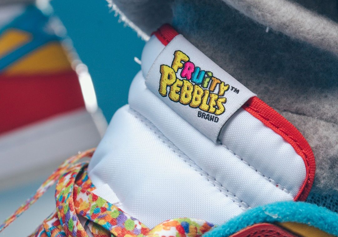 LeBron James x Nike Dunk Low Fruity Pebbles sẽ được phát hành vào ngày mai - 5