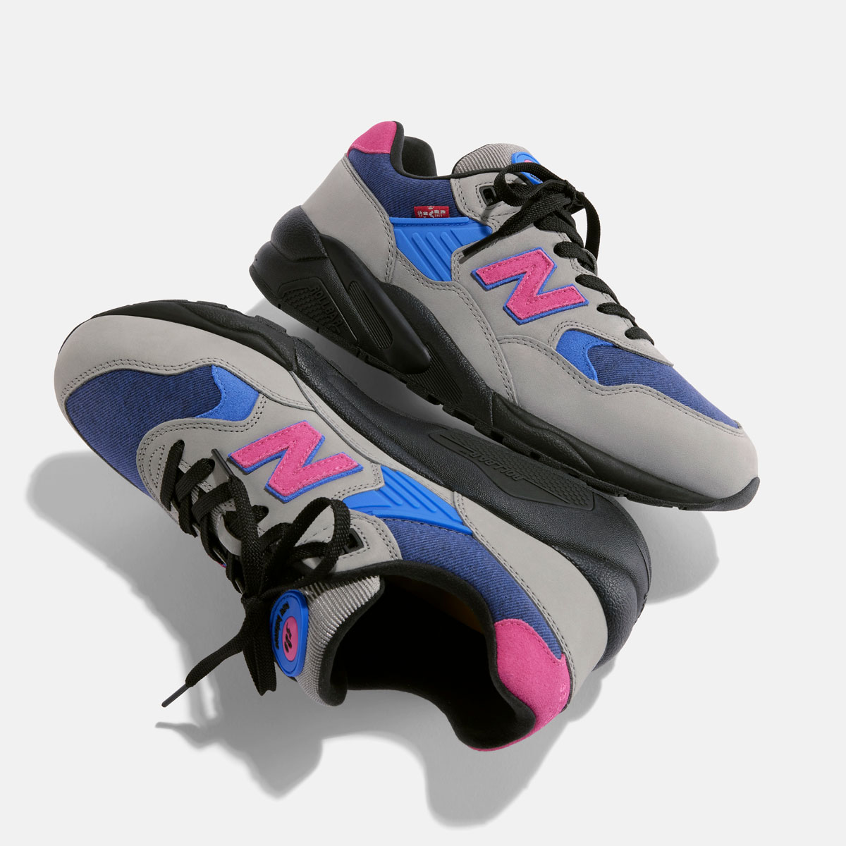 Levi's và New Balance Hợp Tác: Phi - 7