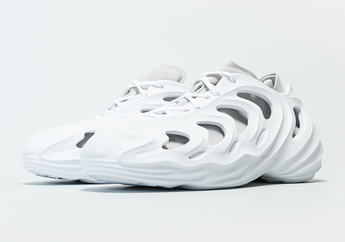 Lộ diện Adidas adiFOM Q với màu trắng/xám - 2